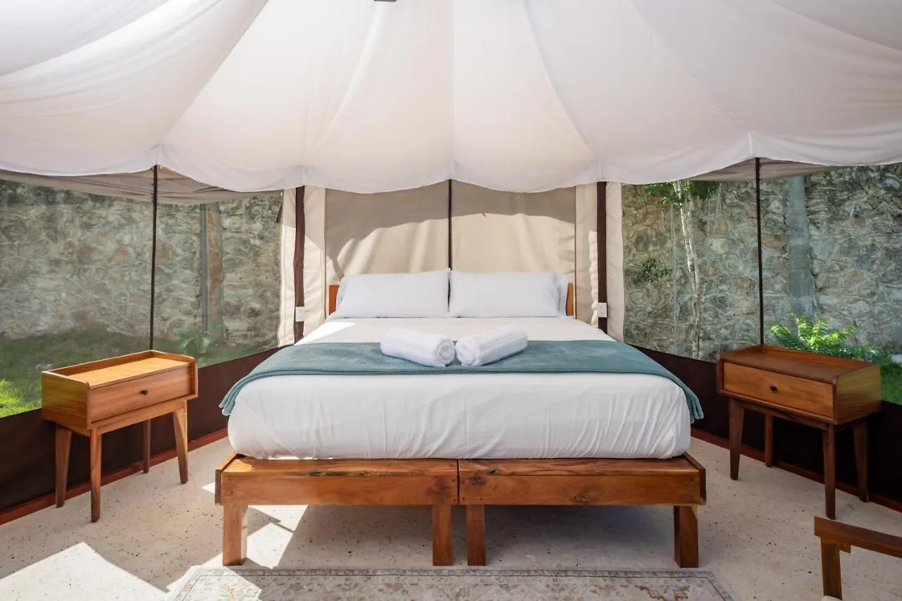 Xakluum Eco Glampings Hotel Puerto Morelos